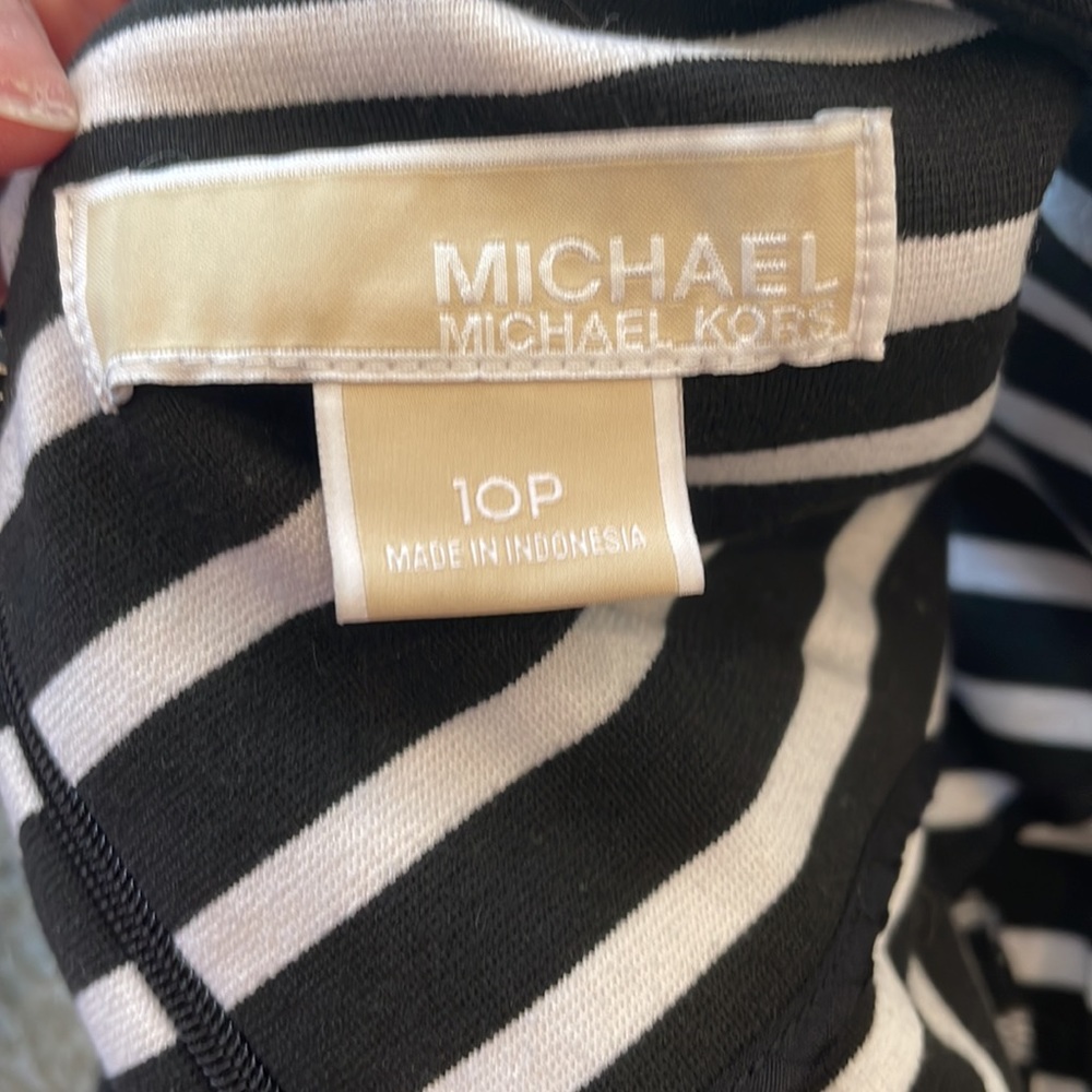 Michael Kors black and white stripe dress - Picture 8 of 8
